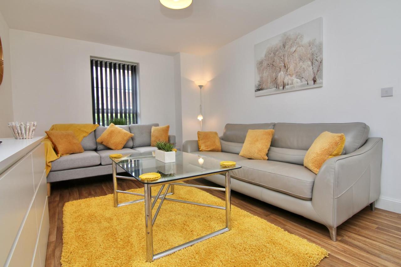 Canalview House - Fully Furnished Coventry City Centre Home エクステリア 写真