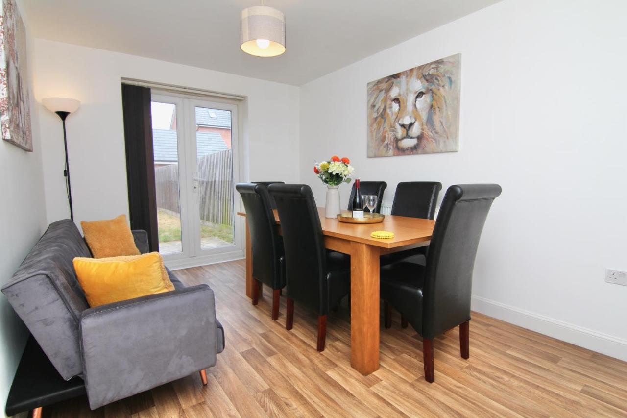 Canalview House - Fully Furnished Coventry City Centre Home エクステリア 写真
