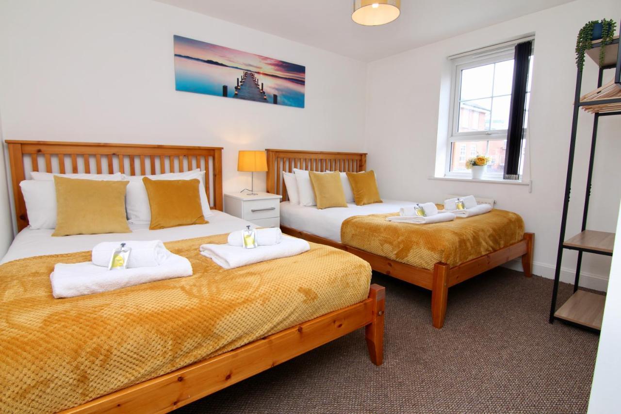 Canalview House - Fully Furnished Coventry City Centre Home エクステリア 写真